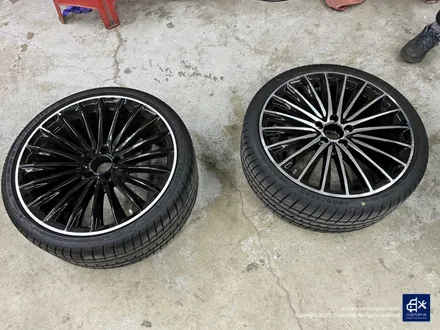 벤츠 CLS450 휠수리 후 블랙 실버 투톤 유광 휠도색 / 용인 처인구