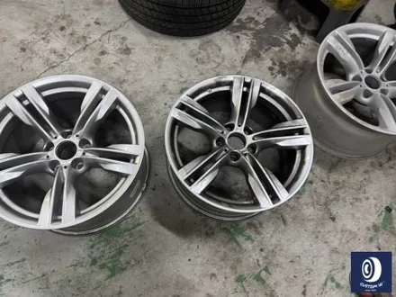BMW F15 X5 30D 블랙 유광 휠도색 + 부식 제거 후, 캘리퍼 도색 허브 방청 코팅 작업까지_! / 용인 처인구