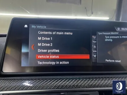 휠 수리 도색 불량 / BMW M4 763M 타 업체 잘못된 휠도색 약품 박리 / 페인트 제거 후, 사틴 블랙 휠 도색 재작업 + 카본 세라믹 골드 캘리퍼 도색 / 용인 처인구