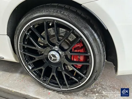 벤츠 C63 AMG 블랙 실버 투톤 유광 휠도색 + 레드 캘리퍼 도색 / 용인 처인구