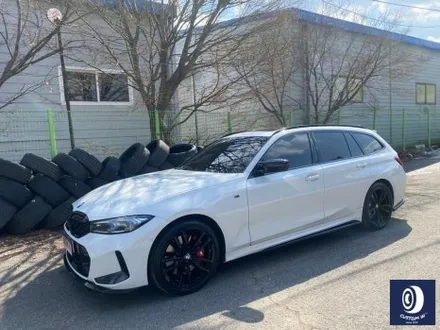 BMW M340i 투어링 792M 하이그로시 블랙 휠도색 + 레드 캘리퍼도색 / 보험 긴급 출동 서비스 ( 세이프티 로더 / 캐리어 카 입출고) / 용인 처인구