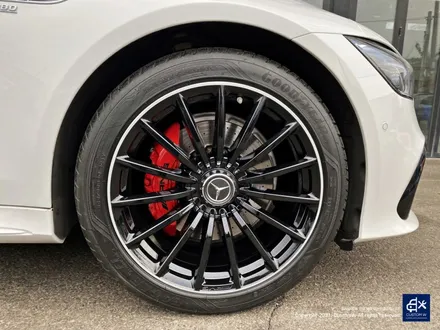 벤츠 GT43 AMG 잘못된 기존 도색 이력 박리후 블랙 실버 투톤 유광 휠도색 + 레드 캘리퍼 도색 / 용인 처인구