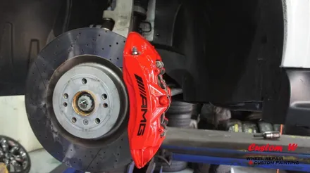 벤츠 AMG 라면 스포티한 블랙 휠과 레드 캘리퍼 조합을! 벤츠 GLE 63 AMG 블랙유광 휠도색, 레드 캘리퍼도색 작업기. / 용인 처인구