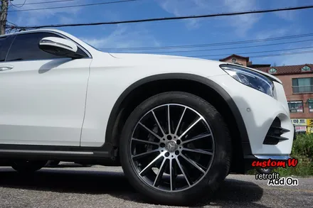 휠에 깊은 상처가 난 GLC250D 다이아몬드컷팅 휠수리와 GLC에 핫한 레트로핏 아이템(부메스터3D전동트위터,에어발란스패키지) / 용인 처인구