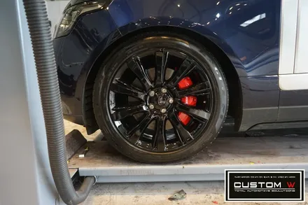 레인지로버 보그 블랙유광 휠도색, 레드 캘리퍼도색(brembo) / 용인 처인구
