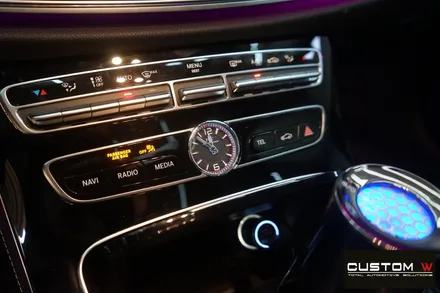 벤츠 W213 E400 순정 부메스터 트위터 장착. 벤츠에 가짜는 아니죠. 순정으로 더욱 멋지게! / 용인 처인구