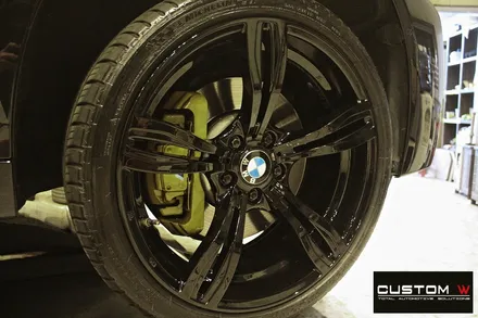 BMW F10 530d M5 st 20인치 휠 상처 수리 후 블랙유광 휠도색 / 용인 처인구