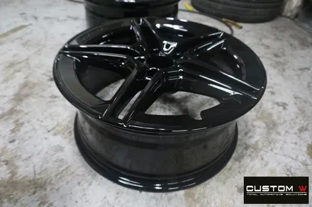 벤츠 CLS300d 휠 상처 수리 후 블랙유광 휠도색 / 용인 처인구