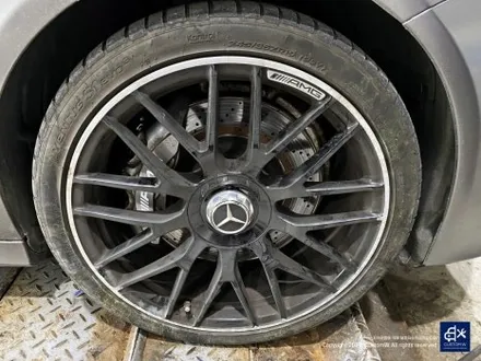 벤츠 C63 AMG 휠수리 후 투톤 유광 휠도색 / 용인 처인구