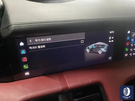 포르쉐 타이칸 GTS 심하게 손상된 휠 상처 수리 후, 정품 제트 블랙 메탈릭 컬러 복원 도색 + 타이어 코드 절상 신품 타이어 교체 작업까지_! / 용인 처인구