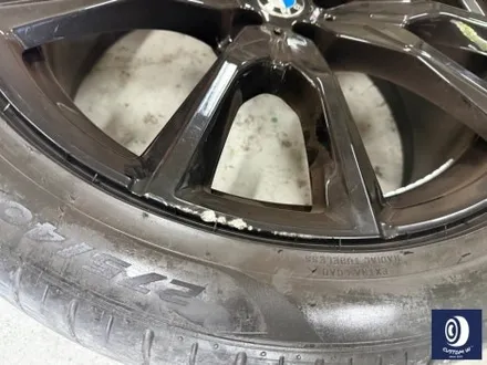 BMW M60i 755M 22인치 휠 상처 수리 후,  제트 블랙 휠 복원 도색 / 용인 처인구