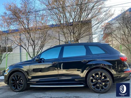 아우디 Q7 55TFSI 플라스틱 커버가 장착된 21인치 휠 블랙 유광 휠도색 + 부식 제거 후, 건메탈 그레이 캘리퍼 도색 / 용인 처인구