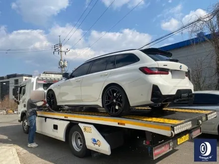 BMW M340i 투어링 792M 하이그로시 블랙 휠도색 + 레드 캘리퍼도색 / 보험 긴급 출동 서비스 ( 세이프티 로더 / 캐리어 카 입출고) / 용인 처인구