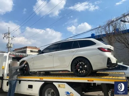 BMW M340i 투어링 792M 하이그로시 블랙 휠도색 + 레드 캘리퍼도색 / 보험 긴급 출동 서비스 ( 세이프티 로더 / 캐리어 카 입출고) / 용인 처인구