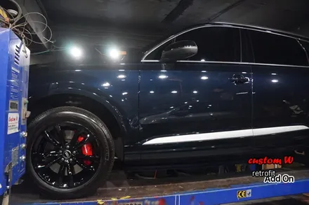 아우디 Q7 휠 상처수리 후 블랙유광 휠도색, 레드 캘리퍼도색(BREMBO로고) / 용인 처인구