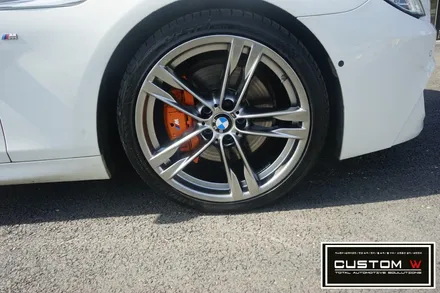 BMW 6시리즈 휠 상처수리후 고스트크롬 휠도색 M퍼포먼스 오렌지컬러 캘리퍼도색. / 용인 처인구