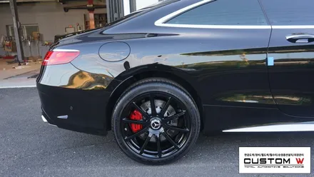 벤츠 C217 S63AMG 쿠페 더욱 강력한 퍼포먼스 스타일링을 위한 블랙유광 휠도색, 레드 캘리퍼도색. / 용인 처인구