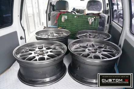 BMW E92 M3 잘못된 휠수리도색이력 박리후, 블랙유광 휠도색 그리고 레드 캘리퍼도색 작업까지.! 커스텀W / 용인 처인구