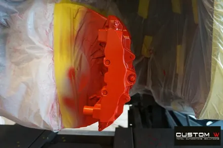 아우디 R8 V10 휠 상처 수리 후, 블랙유광 휠도색, 레드 캘리퍼 도색으로 더욱 멋지고 강력하게.! / 용인 처인구