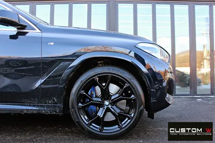 BMW 신형 X6 ( G06 ) 30d 21인치 휠 상처 수리 후 블랙유광 휠도색 / 용인 처인구