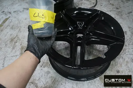 벤츠 CLS300d 휠 상처 수리 후 블랙유광 휠도색 / 용인 처인구