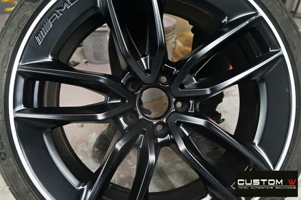 벤츠 CLS53 AMG 기존 고객 휠 상처 수리 후 블랙 실버 투톤 무광 휠도색 / 용인 처인구