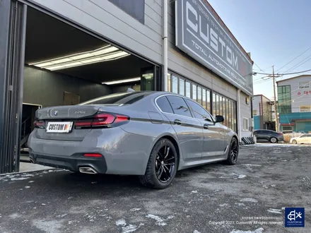 단조로운 실버휠의 변신! BMW G30 520i 662M 블랙유광 휠도색 / 용인 처인구