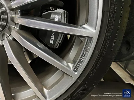 벤츠 GT43 AMG 잘못된 기존 도색 이력 박리후 블랙 실버 투톤 유광 휠도색 + 레드 캘리퍼 도색 / 용인 처인구