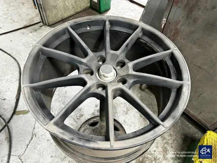 포르쉐 박스터 GTS 4.0 휠수리 후 제트 블랙(jet black) 휠도색 / 용인 처인구