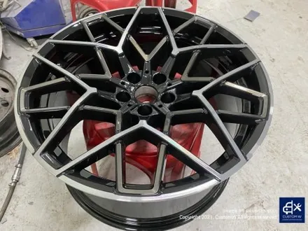 난이도가 높은  BMW M8  그란 쿠페 컴페티션 813M 휠 상처 수리 후, 다이아몬드 커팅 휠 복원 / 용인 처인구