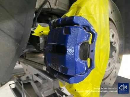 BMW G82 M4 826M 휠 상처 수리 후, 블랙 유광 휠 복원 도색 그리고 레드 캘리퍼 도색 작업까지_! / 용인 처인구