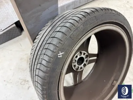 벤츠 W213 E300 AMG 라인 19인치 휠 상처 수리 후, 건메탈 그레이 휠 도색 / 용인 처인구