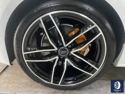 아우디 A7 50TFSI 20인치 다이아몬드 커팅 가공을 이용한 블랙 폴리시 커스텀 투톤 휠도색 + 심각한 부식 제거 후, 카본 세라믹 골드(오렌지 골드) 캘리퍼 도색 작업까지_! / 용인 처인구