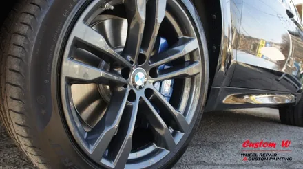 BMW X5 신차 고객분의 요청에 맞춘 휠도색과 M퍼포먼스브레이크 컬러로 캘리퍼도색. / 용인 처인구