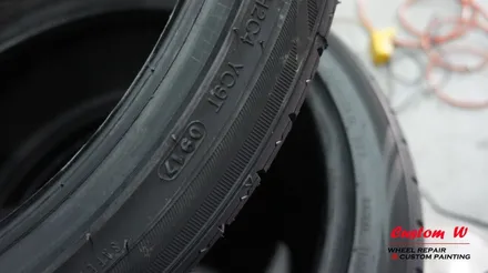 메르세데스 벤츠 W205 C220 19인치 AMG 상처난 휠 다이아몬드컷팅 휠수리, 금호 LE 스포츠 타이어교체. / 용인 처인구