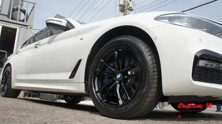 BMW 신형 5시리즈 G30 530I의 신차 구경하기 그리고 블랙유광 휠도색(달라진 PCD와 허브 사이즈). / 용인 처인구