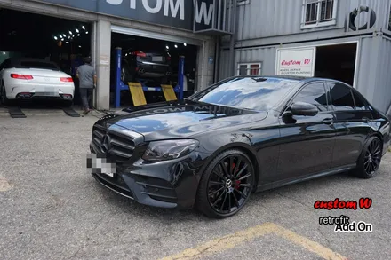 W213 벤츠 E300 블랙유광 휠도색 + AMG 레드 캘리퍼도색. / 용인 처인구
