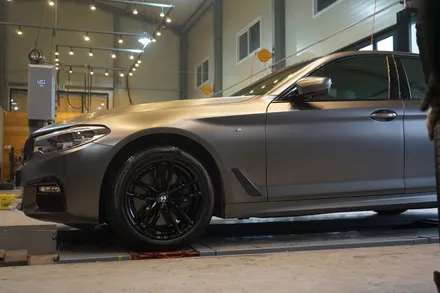 하이그로시블랙 휠도색 - BMW G30 530I / 용인 처인구
