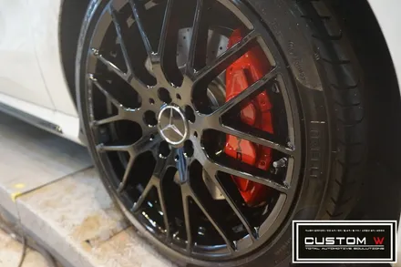 벤츠 A45 AMG 레드 캘리퍼도색, 블랙유광 휠도색. / 용인 처인구