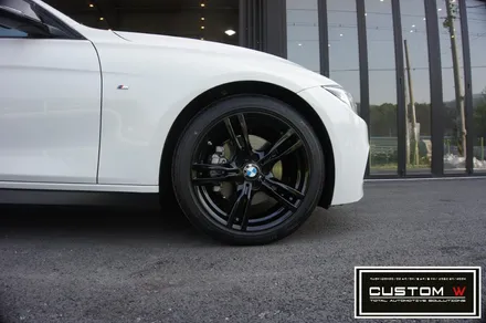 BMW F30 330i 휠 상처수리 후 블랙유광 휠도색. / 용인 처인구