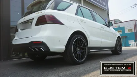 벤츠 GLE 63 AMG 맷블랙,실버 투톤 휠도색. / 용인 처인구