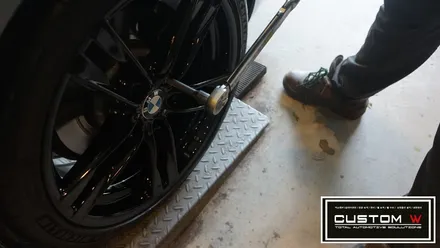 BMW 640d 블랙유광 휠도색, 고스트크롬 휠도색 2가지 컬러 휠도색 작업 함께 보기. / 용인 처인구
