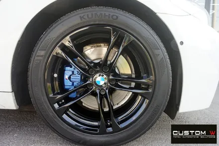 BMW F10 520D M 에어로 다이나믹 프로 에디션 휠 상처 수리, 블랙유광 휠도색 + 부식 녹 제거 후, 캘리퍼 도색. / 용인 처인구