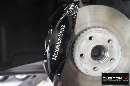 벤츠 W213 E300 AMG 라인 19인치 별휠 다이아몬드 컷팅 블랙 폴리시 작업, 캘리퍼 도색. / 용인 처인구