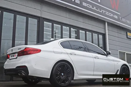 BMW G30 530i 664M 휠 수리 후 블랙유광 휠도색 / 용인 처인구