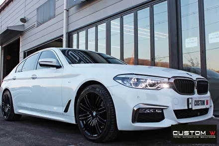 BMW G30 M530i 664M 휠 상처 수리 후 블랙유광 휠도색 / 용인 처인구