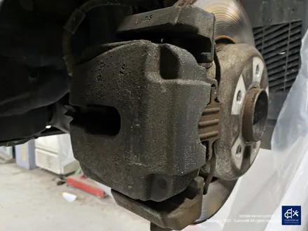 역대급 분진 제거! BMW F10 528i 휠수리 후 블랙유광 휠도색 + 블루 캘리퍼 도색 / 용인 처인구