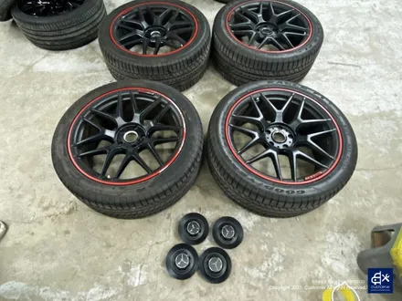 벤츠 G400d G바겐 G63 에디션 휠 수리 후 블랙 실버 투톤 유광 휠도색 / 용인 처인구