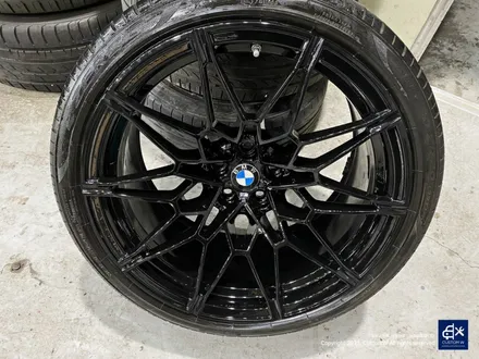 BMW M4 컴페티션 826M 휠수리 후 블랙유광 휠도색 / 용인 처인구