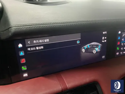 포르쉐 타이칸 GTS 심하게 손상된 휠 상처 수리 후, 정품 제트 블랙 메탈릭 컬러 복원 도색 + 타이어 코드 절상 신품 타이어 교체 작업까지_! / 용인 처인구